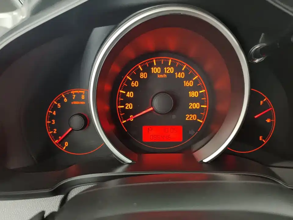 Honda Fit — миниатюра 9
