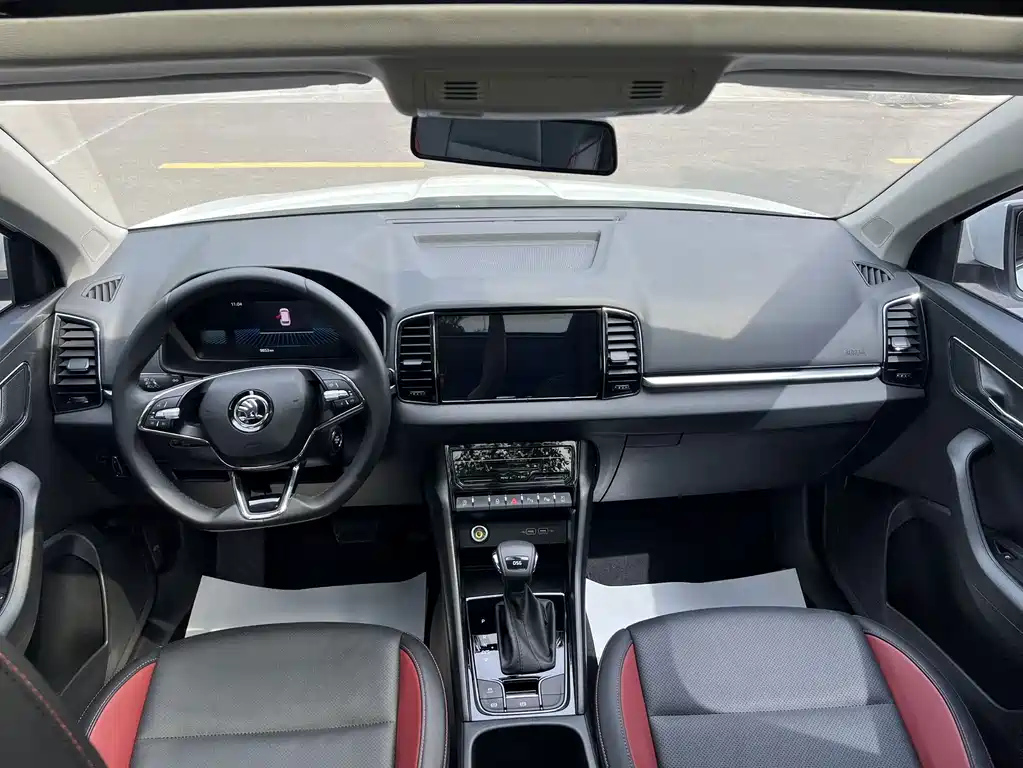 Skoda Karoq — миниатюра 10
