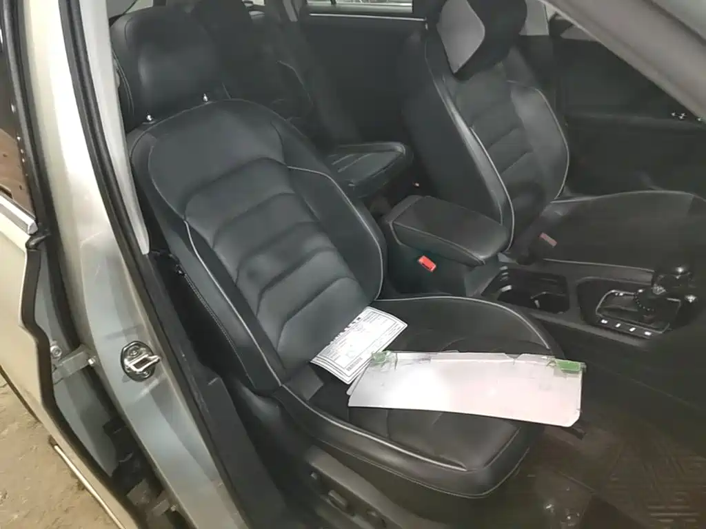 Volkswagen Tiguan L — миниатюра 25