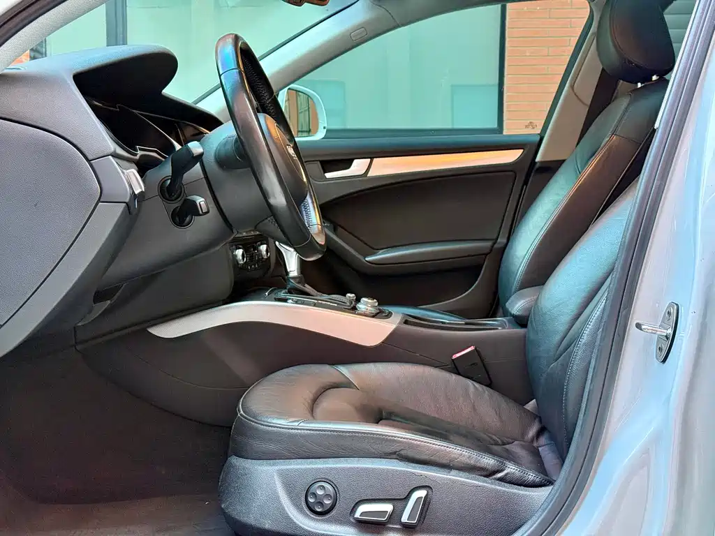 Audi A4 (Import) — миниатюра 9