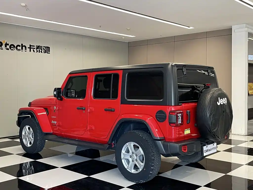 Jeep Wrangler — миниатюра 7