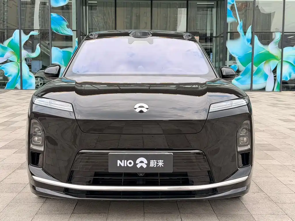 NIO ES8 — миниатюра 2