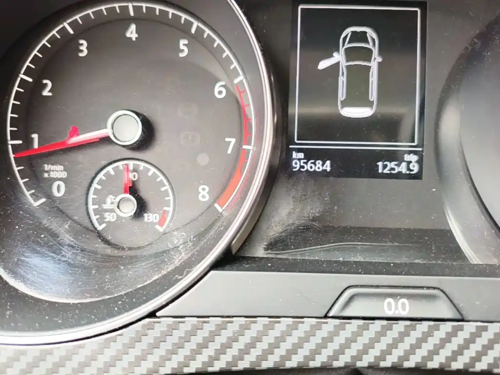Volkswagen Golf Sportsvan — миниатюра 17