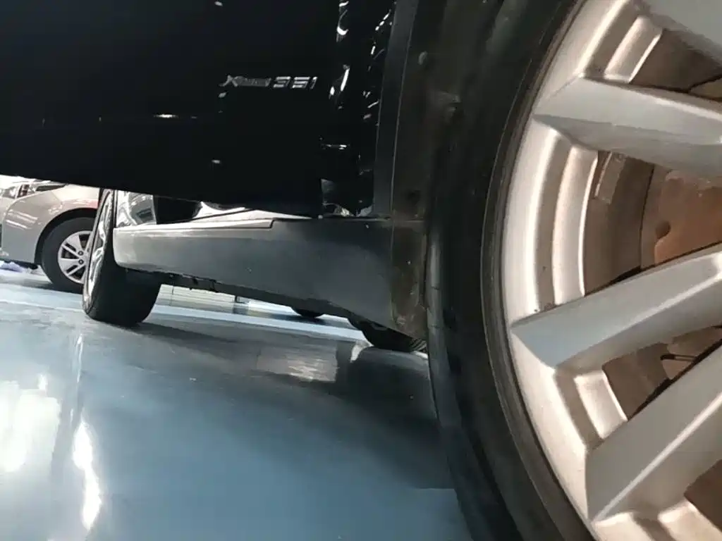 BMW X5 (Import) — миниатюра 21
