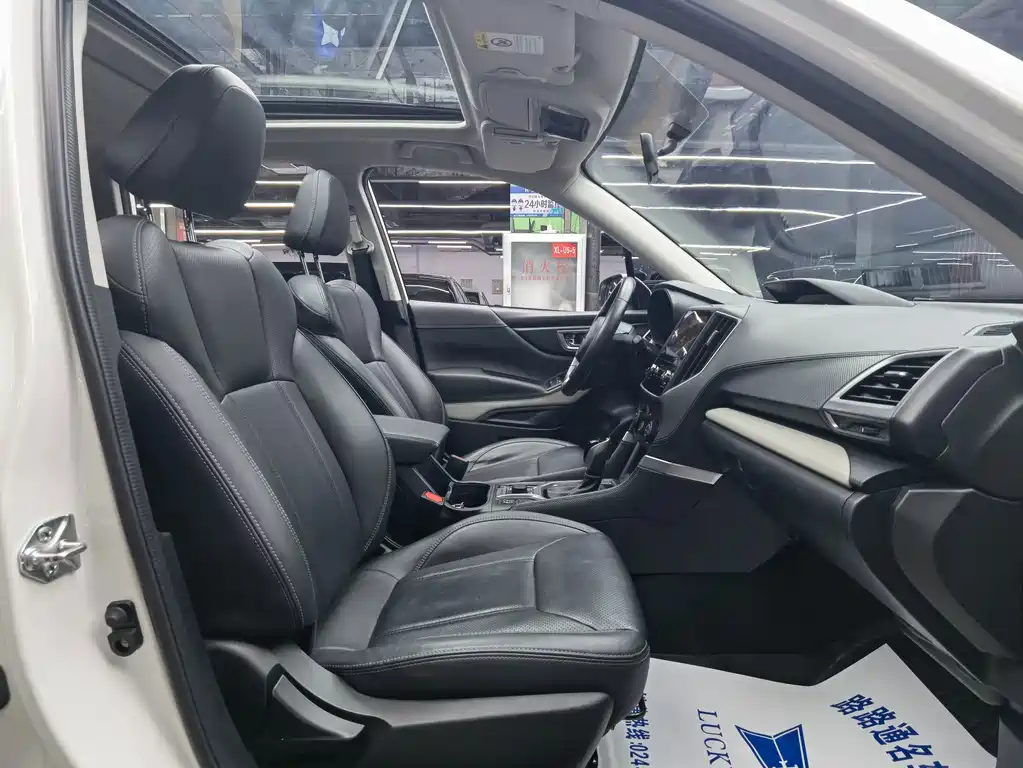 Subaru Forester — миниатюра 8