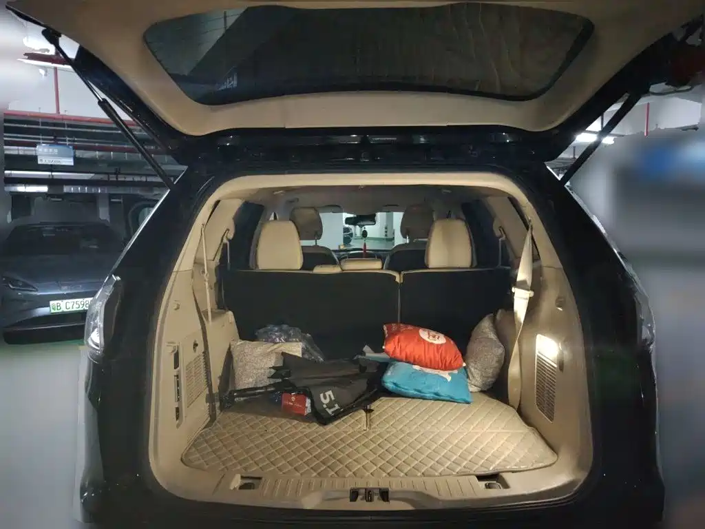 Ford Edge — миниатюра 15