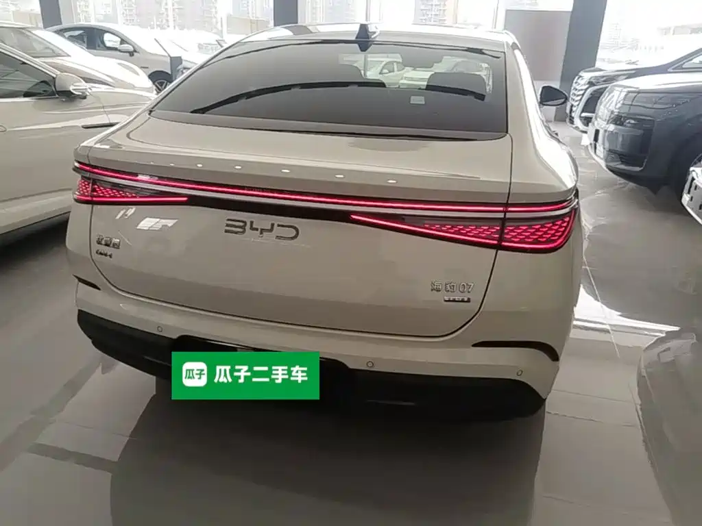 BYD Seal 07 DM-i — миниатюра 6