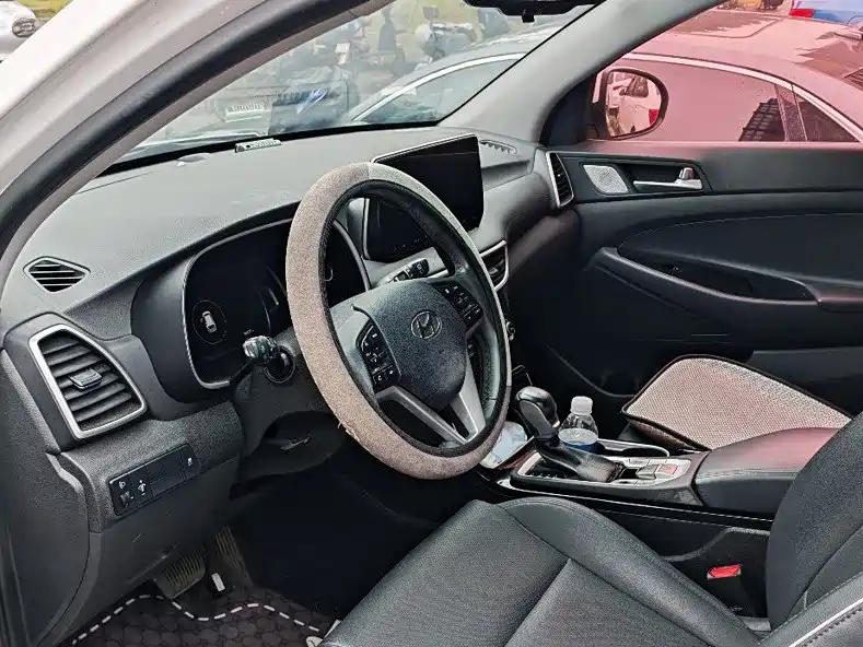 Hyundai Tucson — миниатюра 7