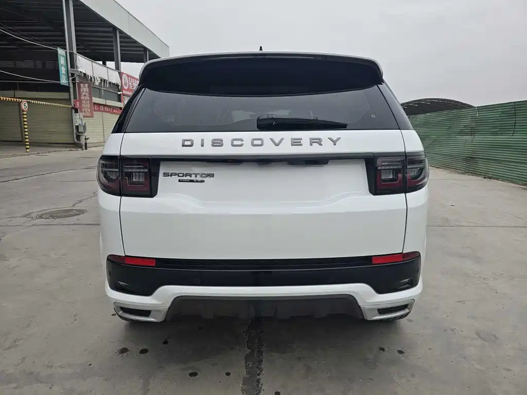 LAND ROVER DISCOVER SPORTS