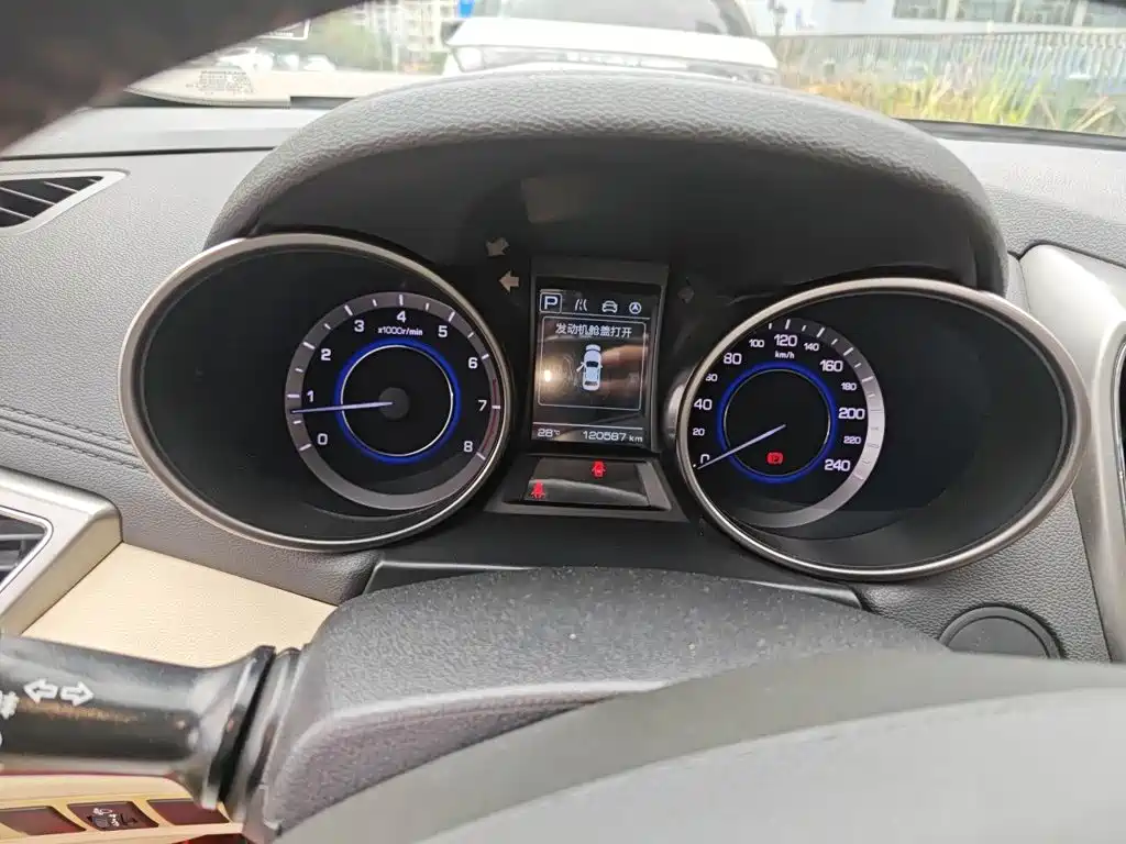 Changan Eado — миниатюра 7