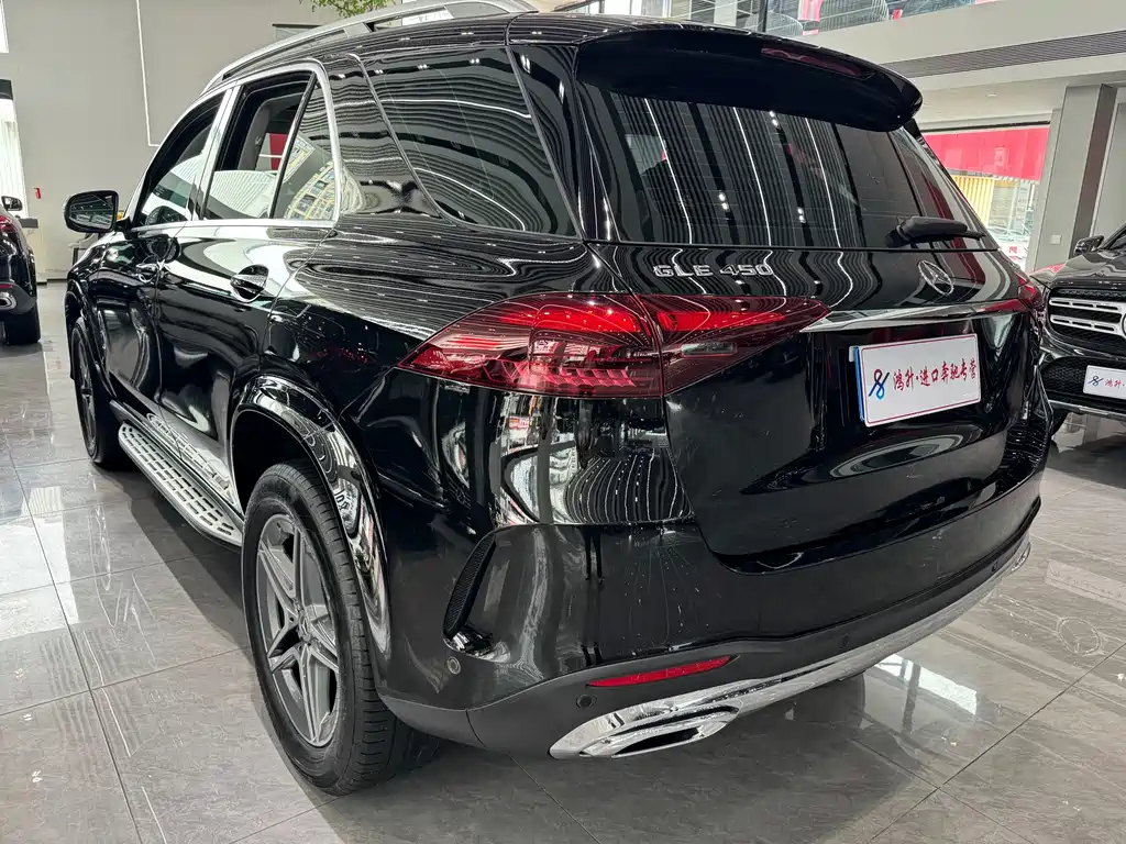Mercedes-Benz GLE (Import) — миниатюра 21