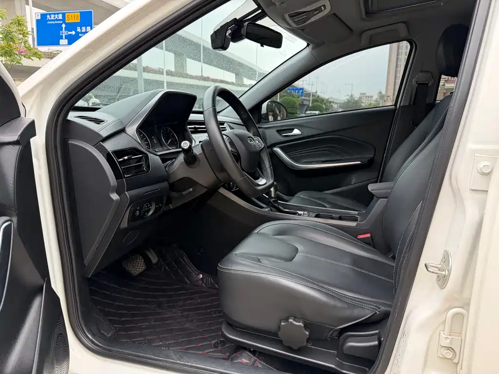 Chery Tiggo 3x 3x 2022 PLUS 1.5L CVT