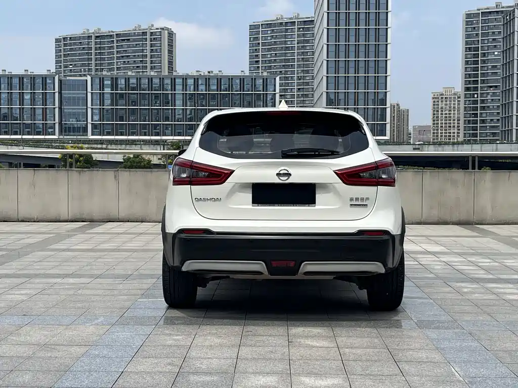 Nissan Qashqai — миниатюра 15