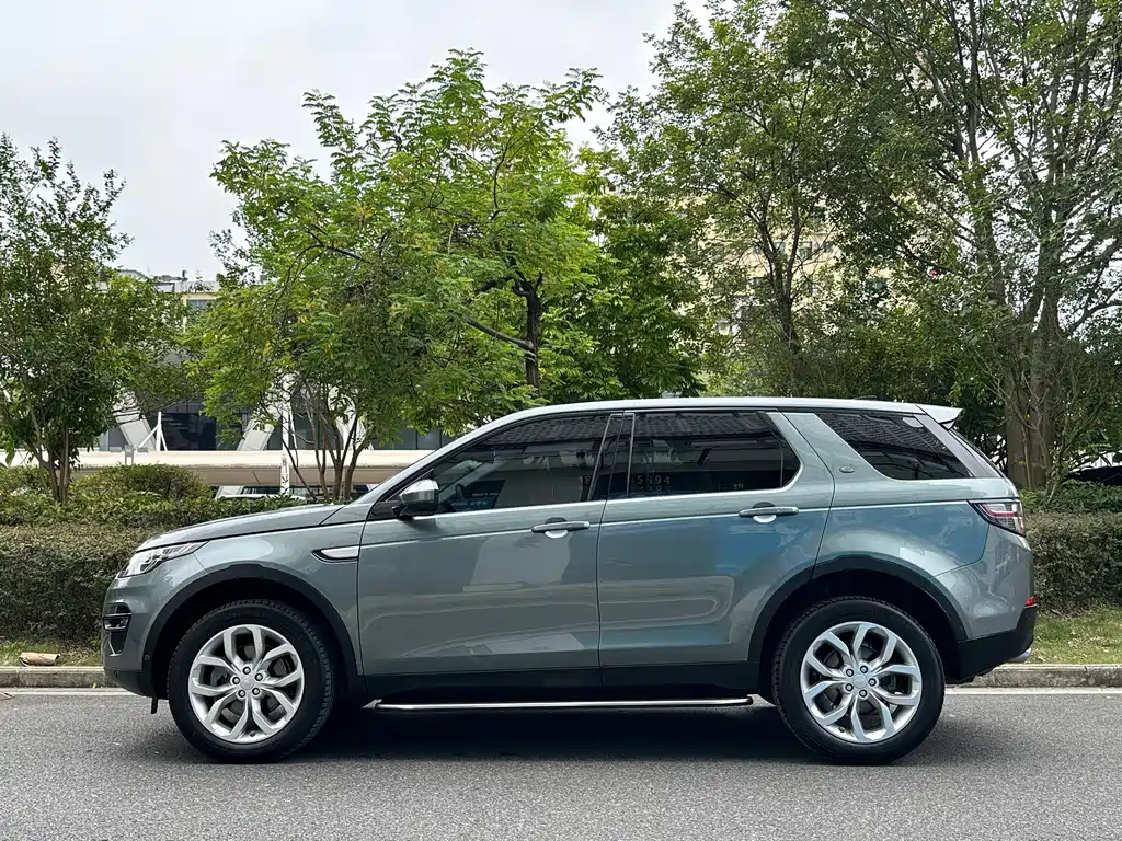 Land Rover Discovery Sport — миниатюра 4