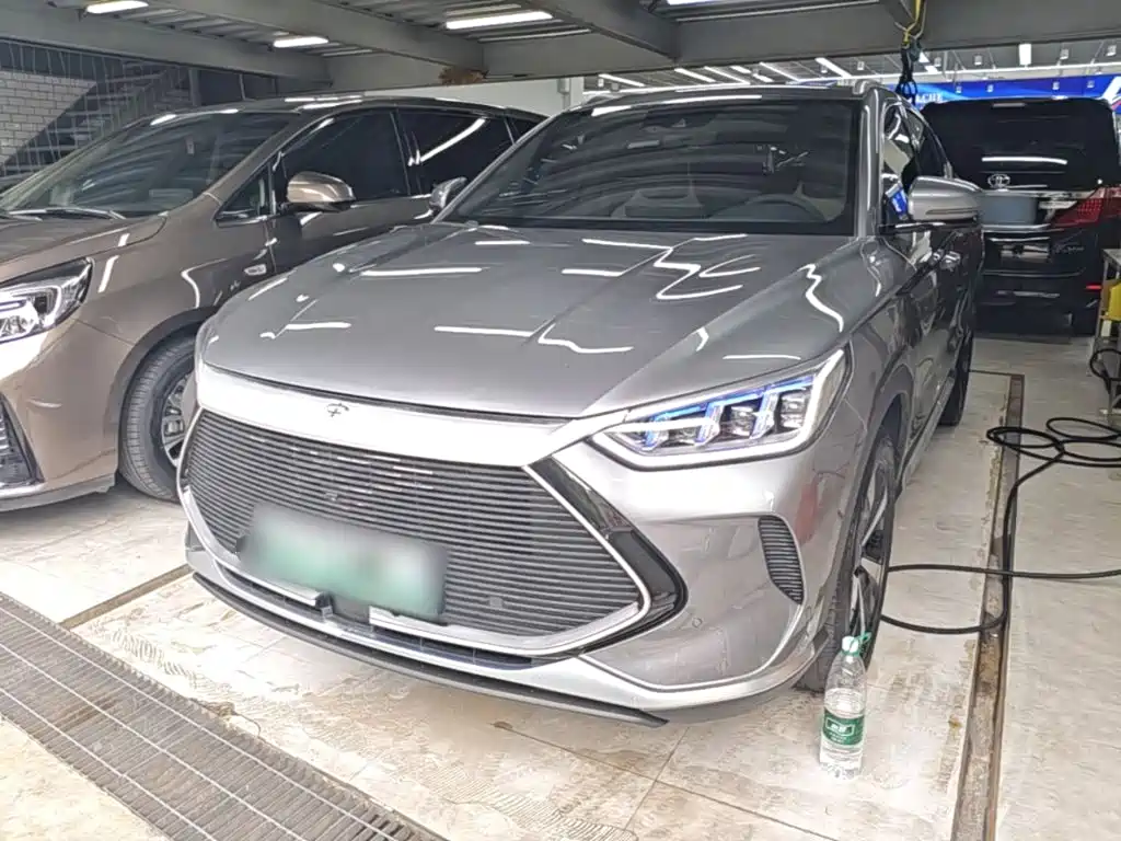 BYD PLUS New Energy — миниатюра 2