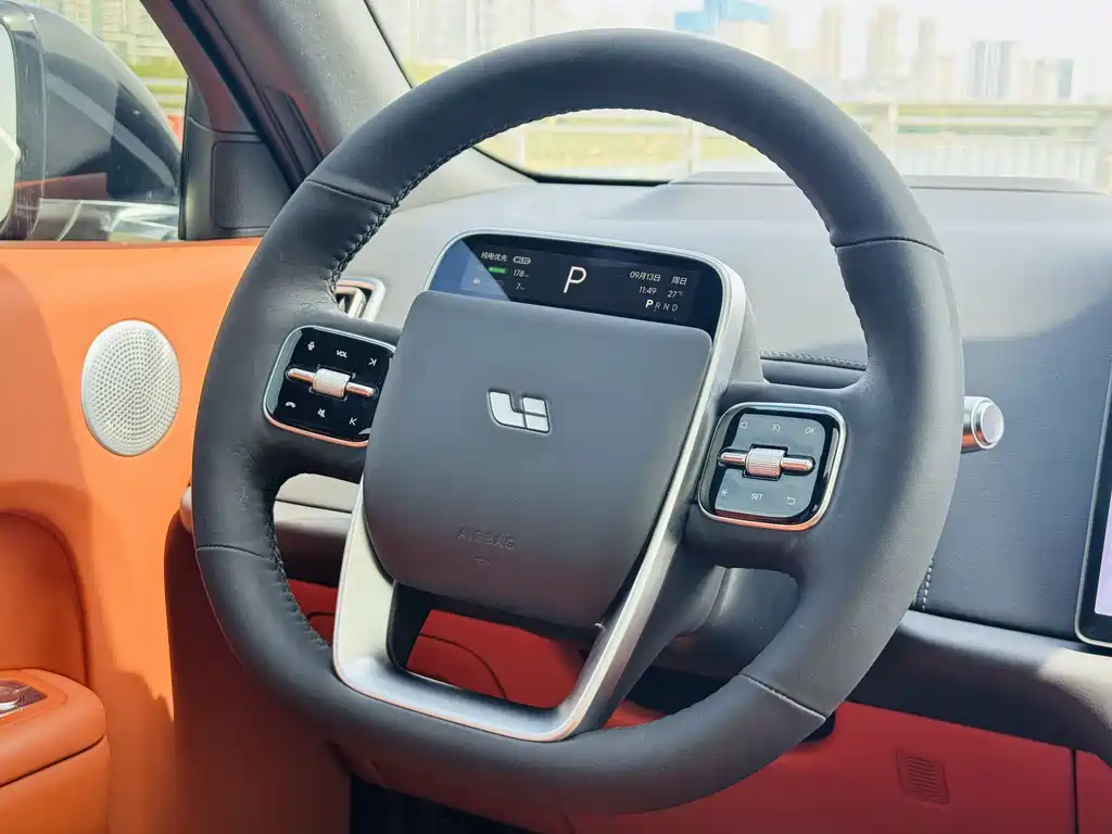 Li Auto Li L8 — миниатюра 7