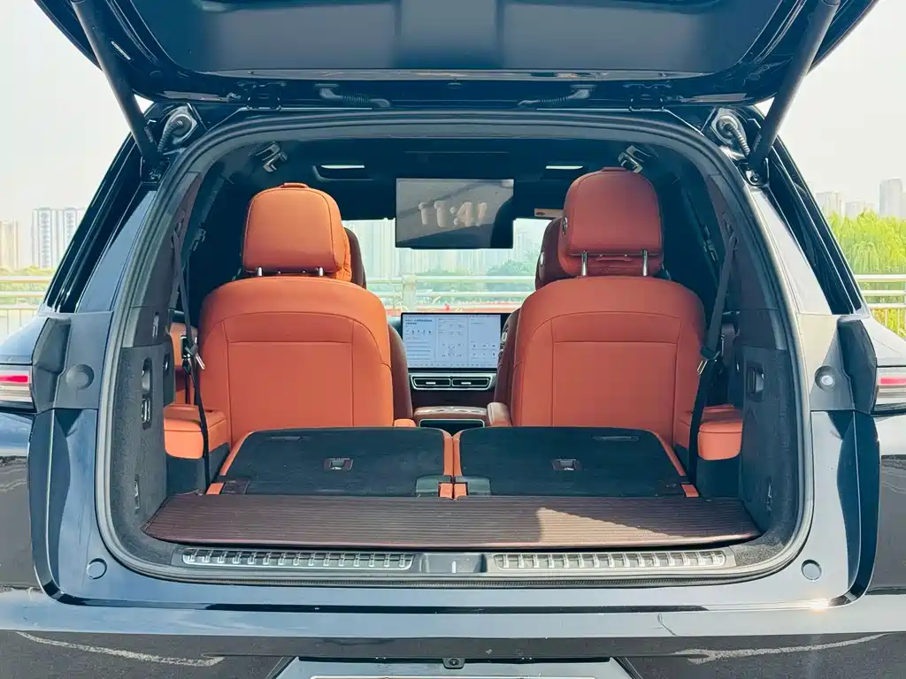 Li Auto Li L8 — миниатюра 12