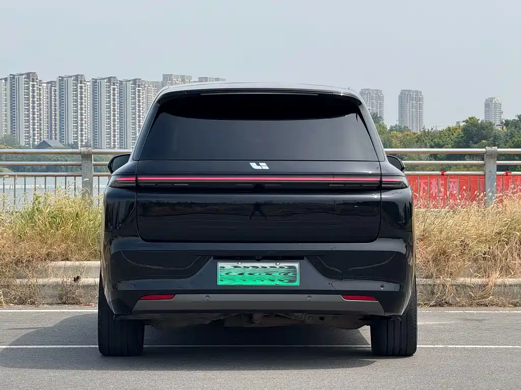 Li Auto Li L8 — миниатюра 17