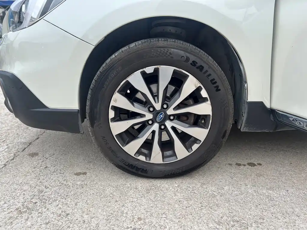 SUBARU OUTBACK