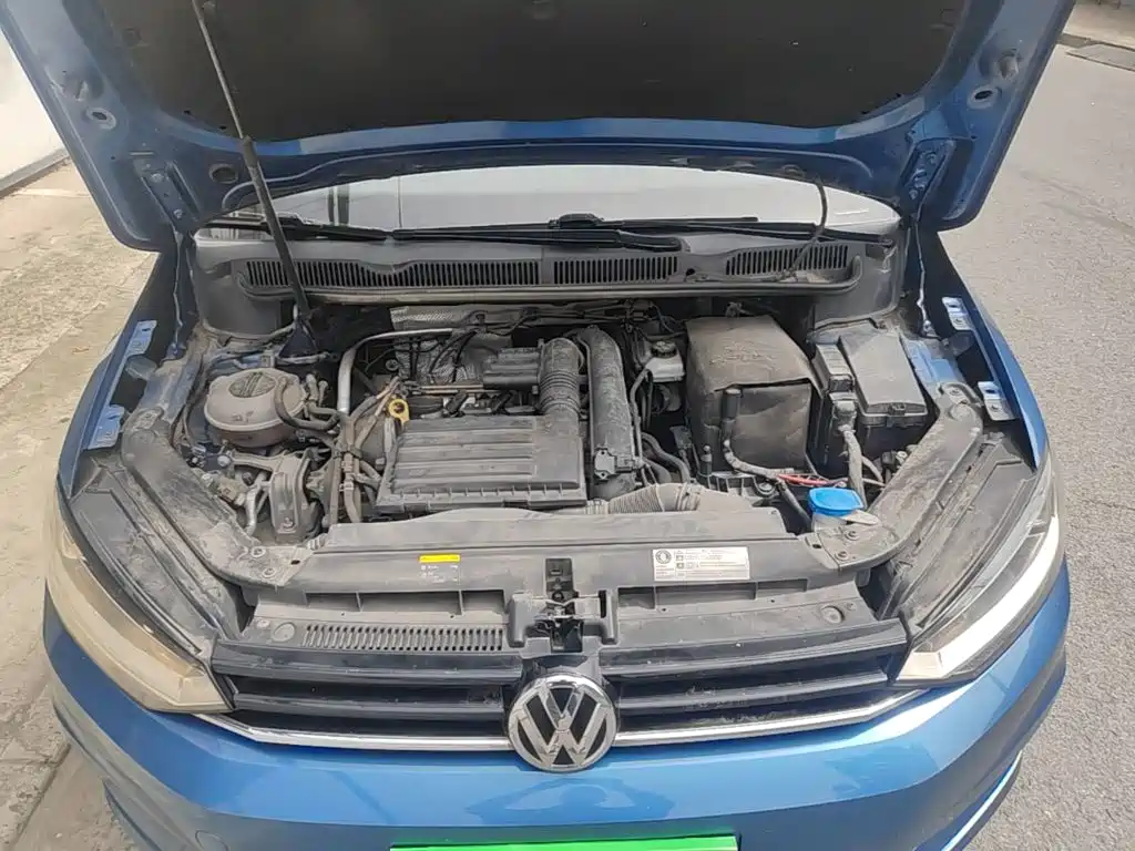 Volkswagen Touran — миниатюра 20