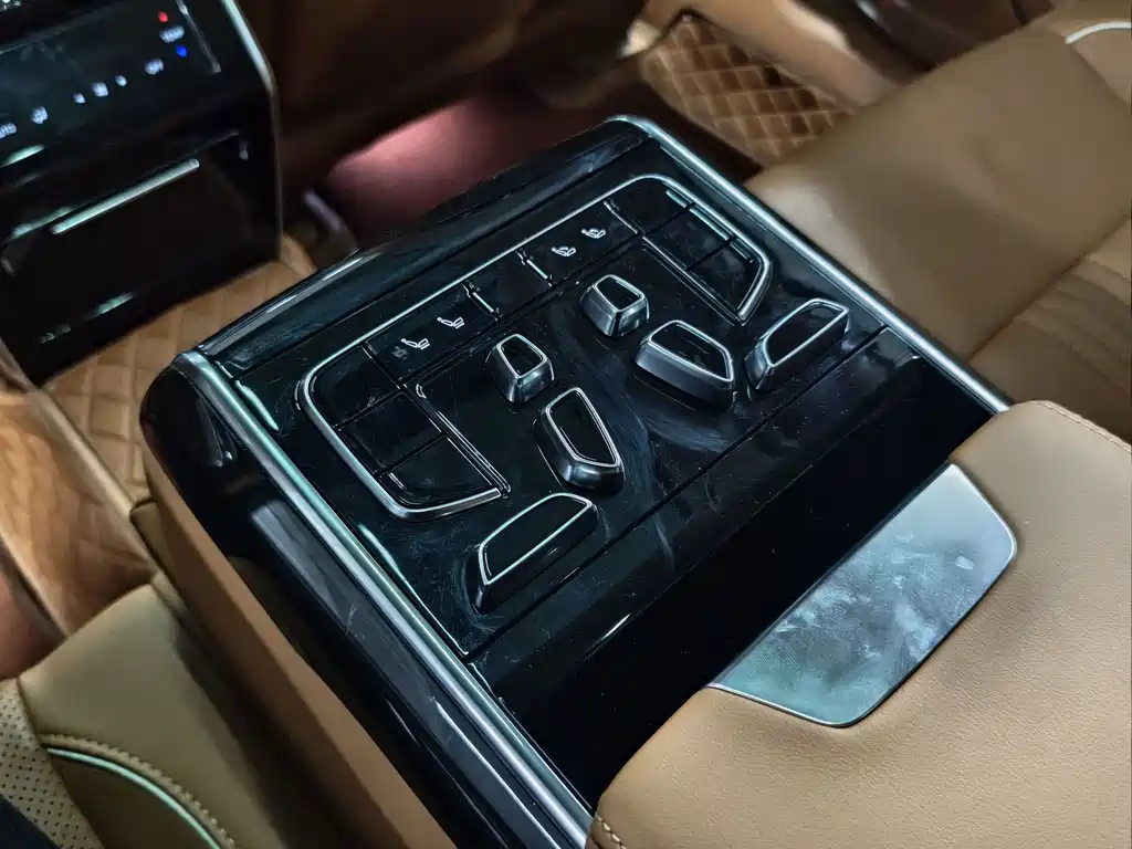 Hongqi Hongqi H9 — миниатюра 13