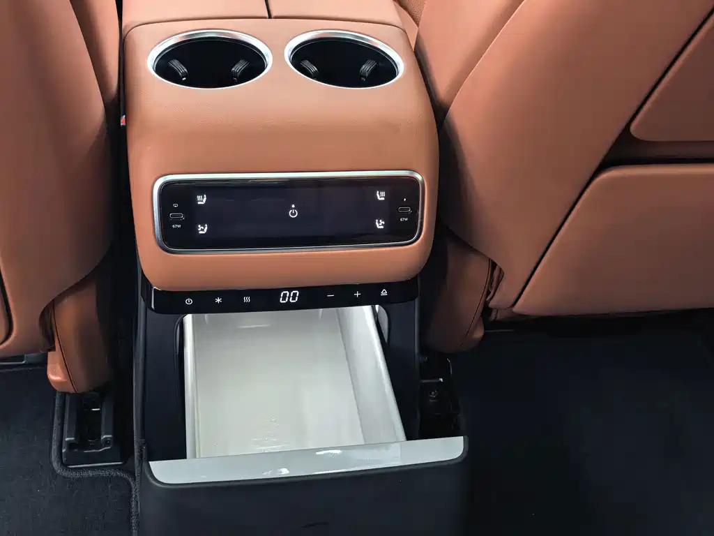 Li Auto Li L9 — миниатюра 8