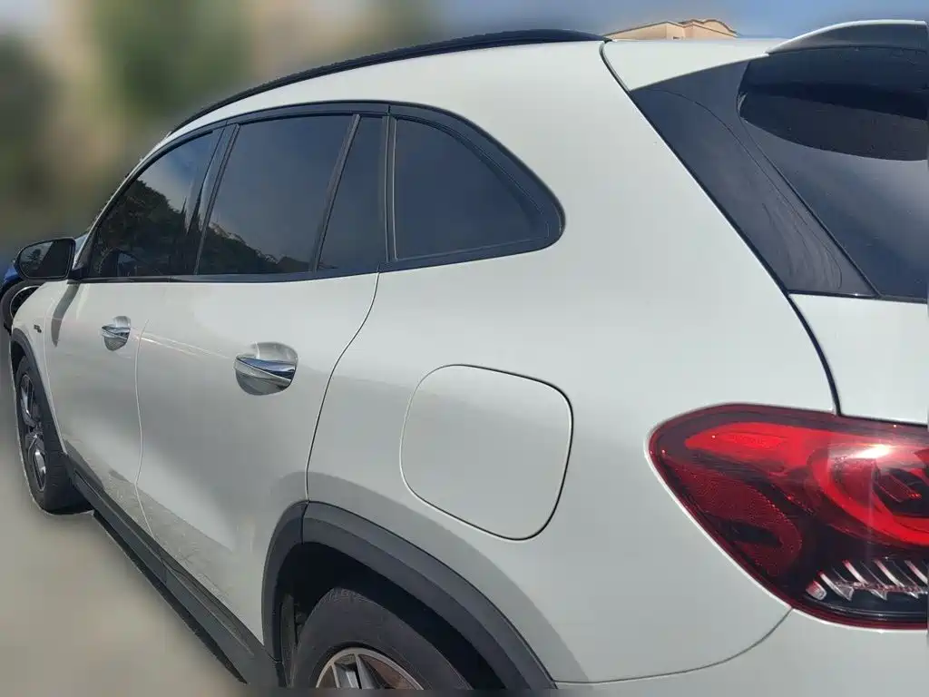 Mercedes-Benz GLA AMG — миниатюра 6