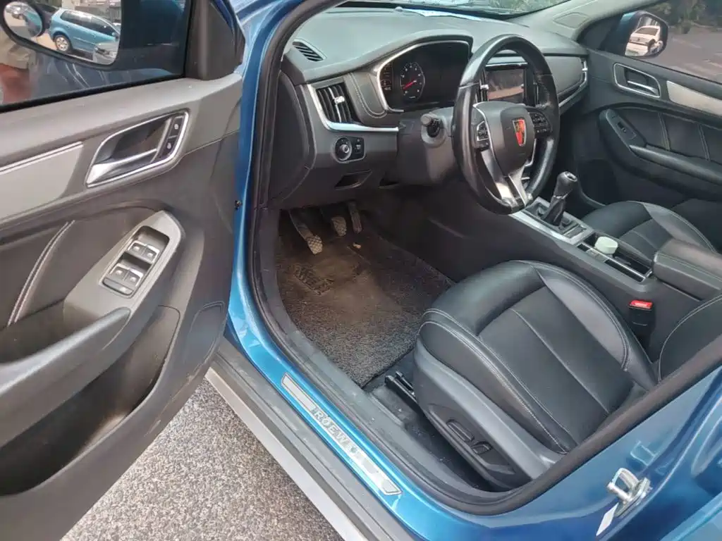 Roewe RX5 — миниатюра 16