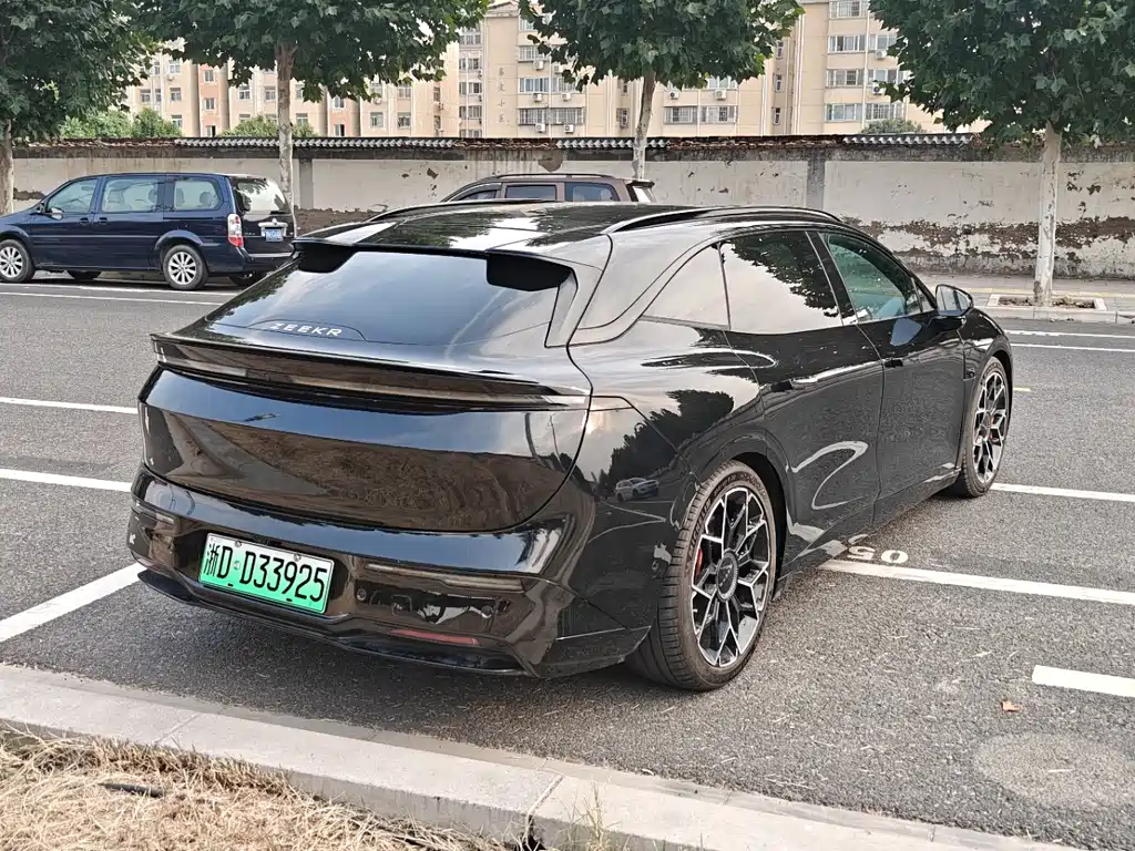 Zeekr 007GT — миниатюра 9