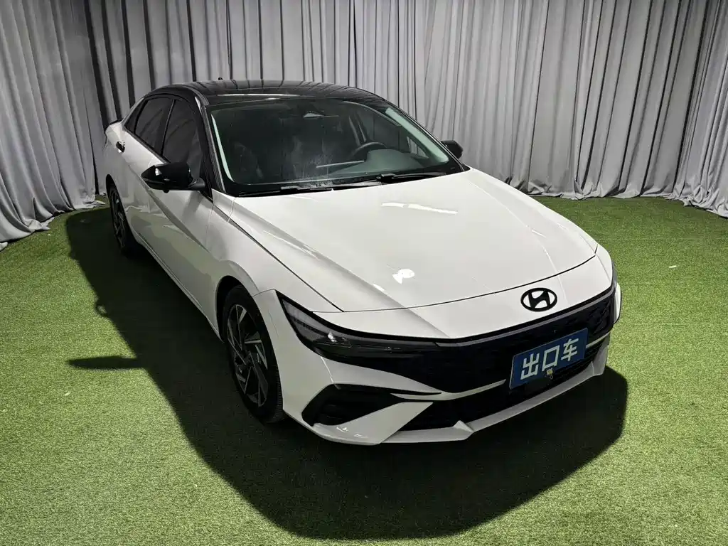 Hyundai Elantra — миниатюра 2
