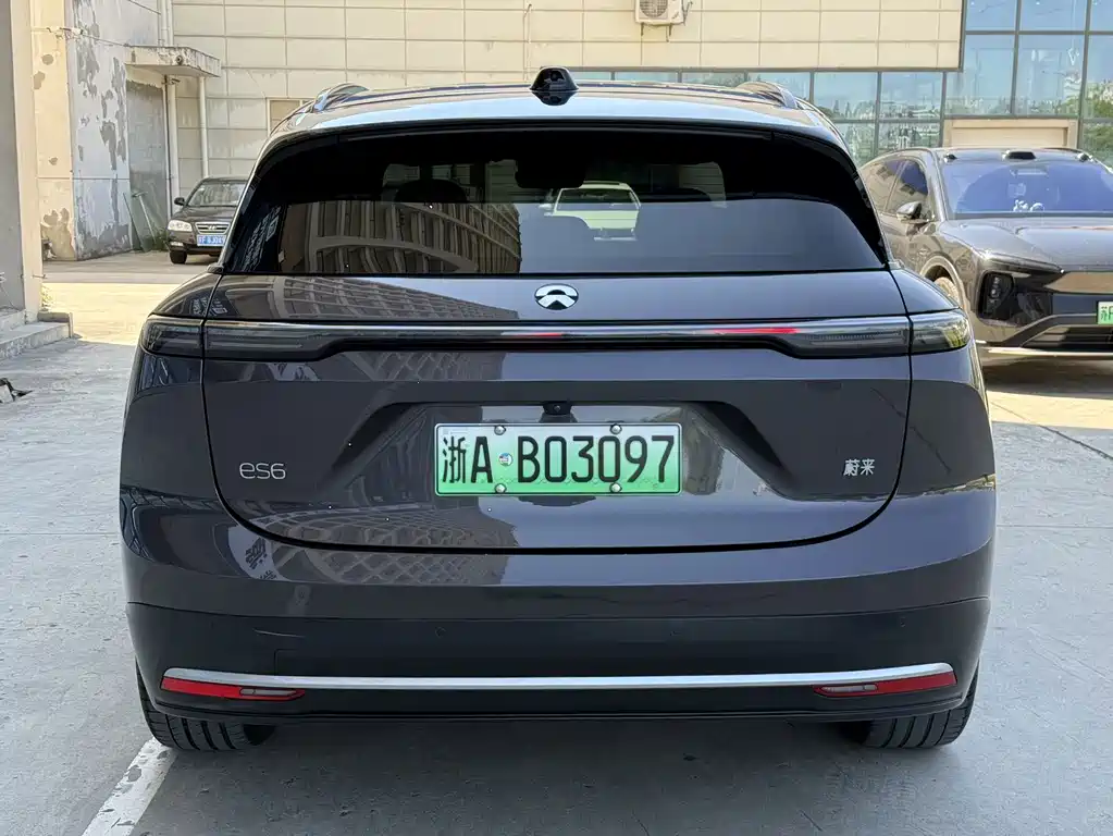 NIO ES6 — миниатюра 9