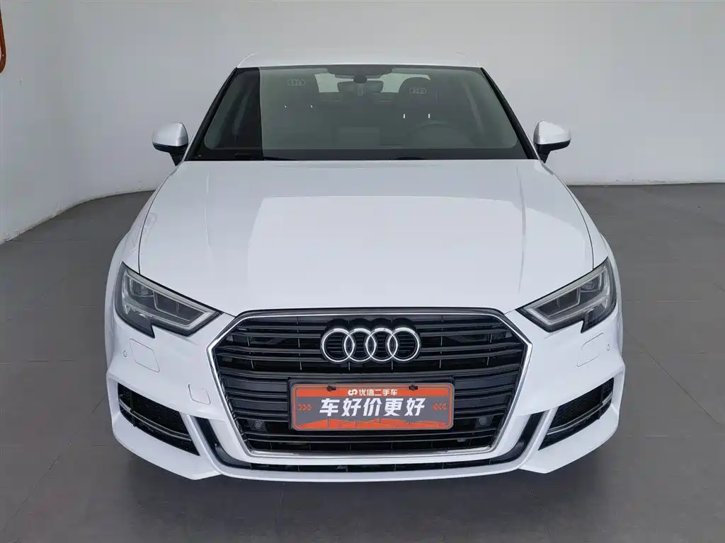 Audi A3 2018 30 Limousine 35 TFSI