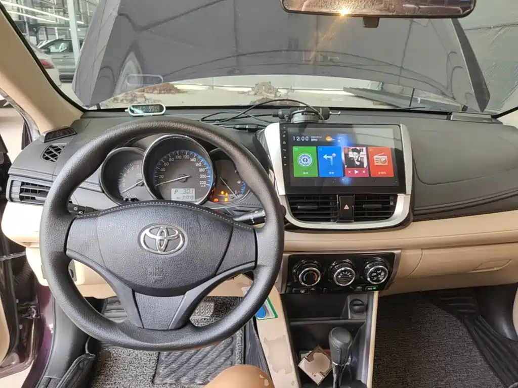 Toyota Vios FS — миниатюра 10