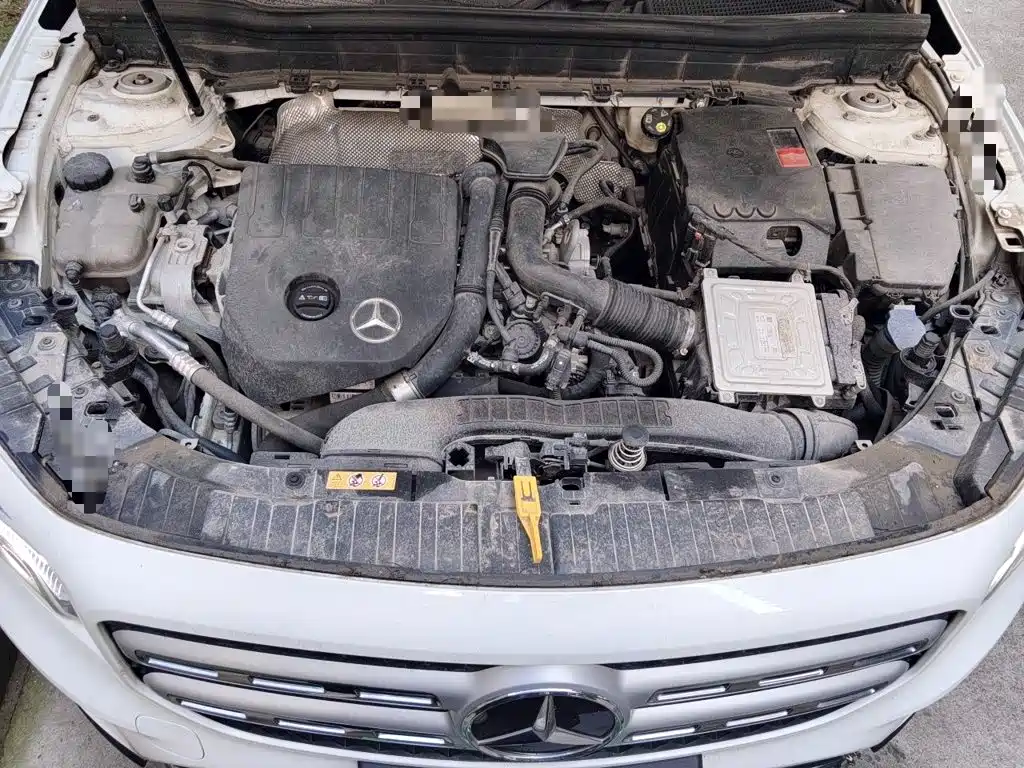 Mercedes-Benz GLB — миниатюра 21