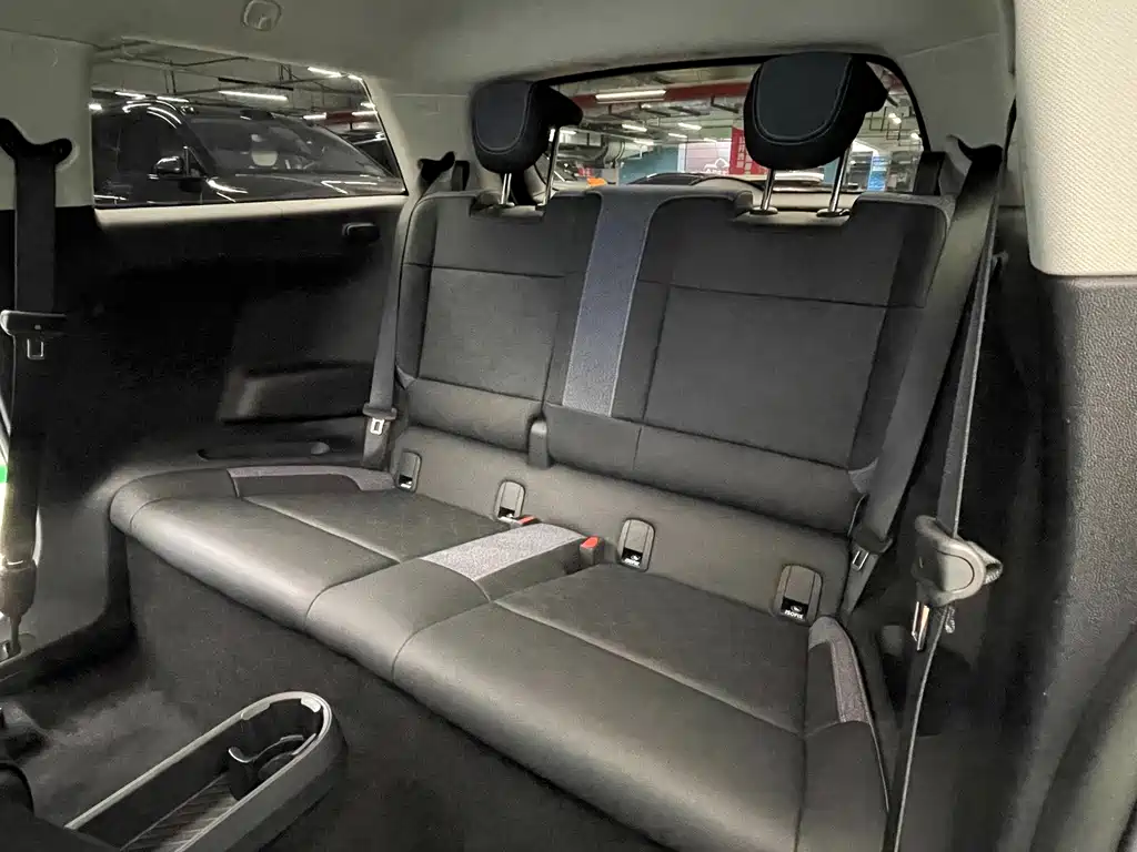 MINI MINI COOPER EV — миниатюра 13