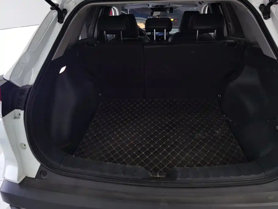 Toyota Corolla Cross — миниатюра 4