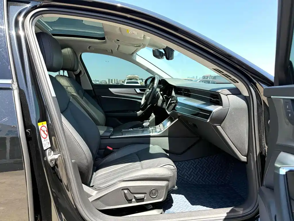 Audi A6L — миниатюра 8