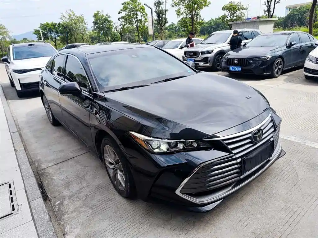 Toyota Avalon — миниатюра 4