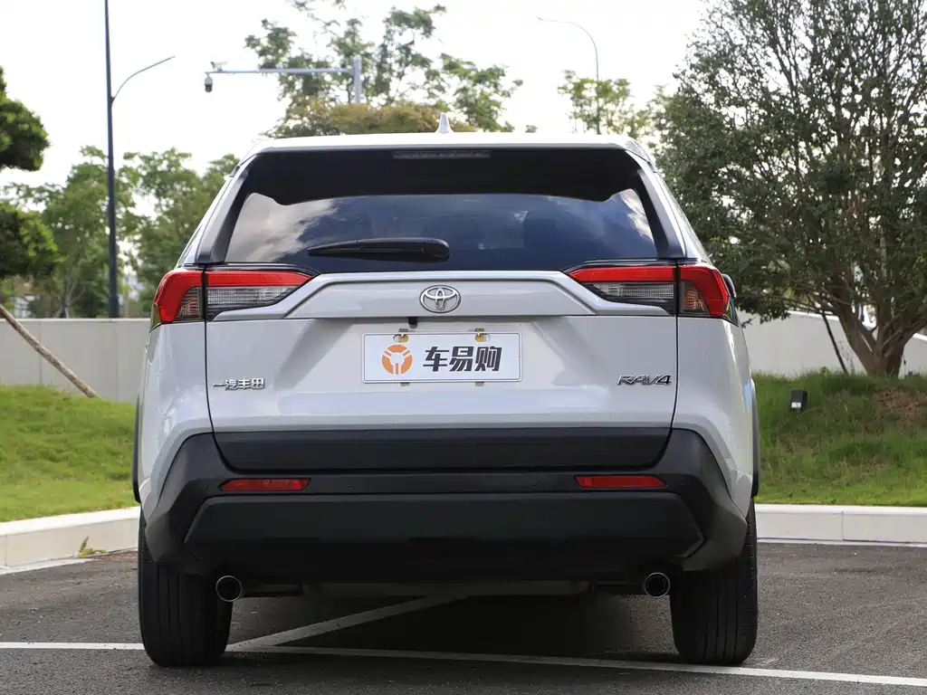 Toyota RAV4 — миниатюра 20