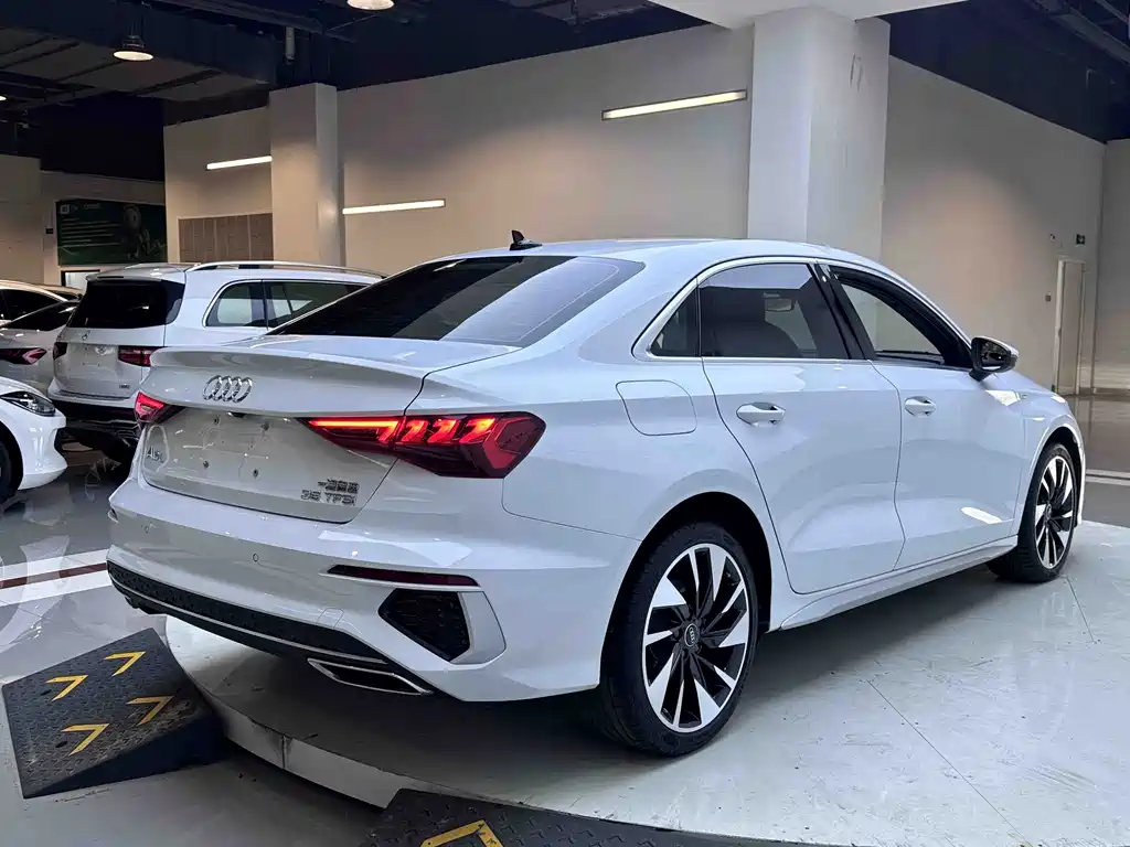 Audi A3 — миниатюра 6