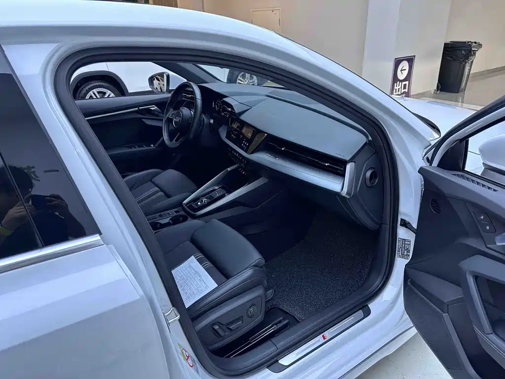 Audi A3 — миниатюра 10