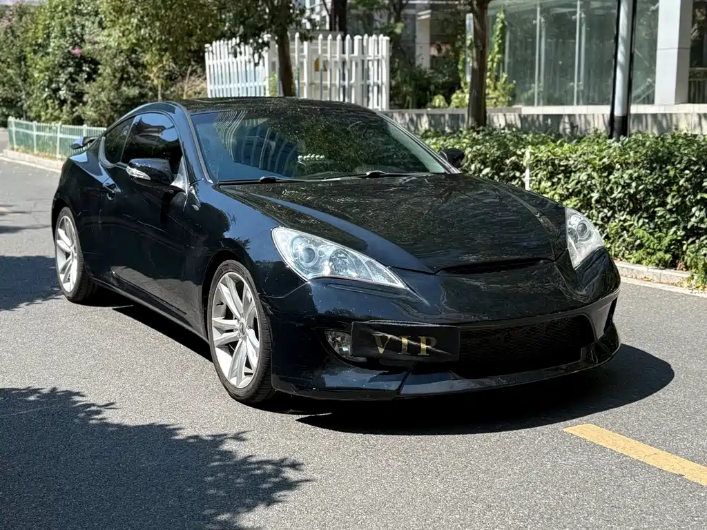 Hyundai Genesis Coupe — миниатюра 3