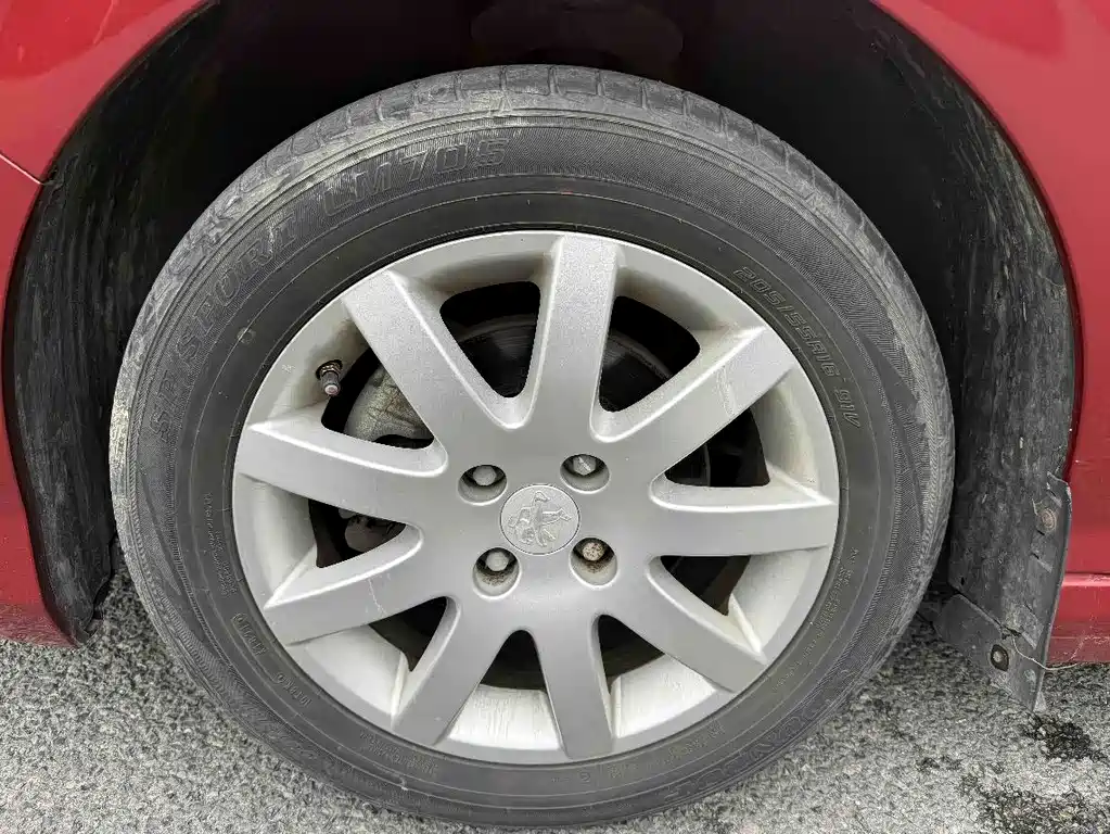 Peugeot 308 — миниатюра 12