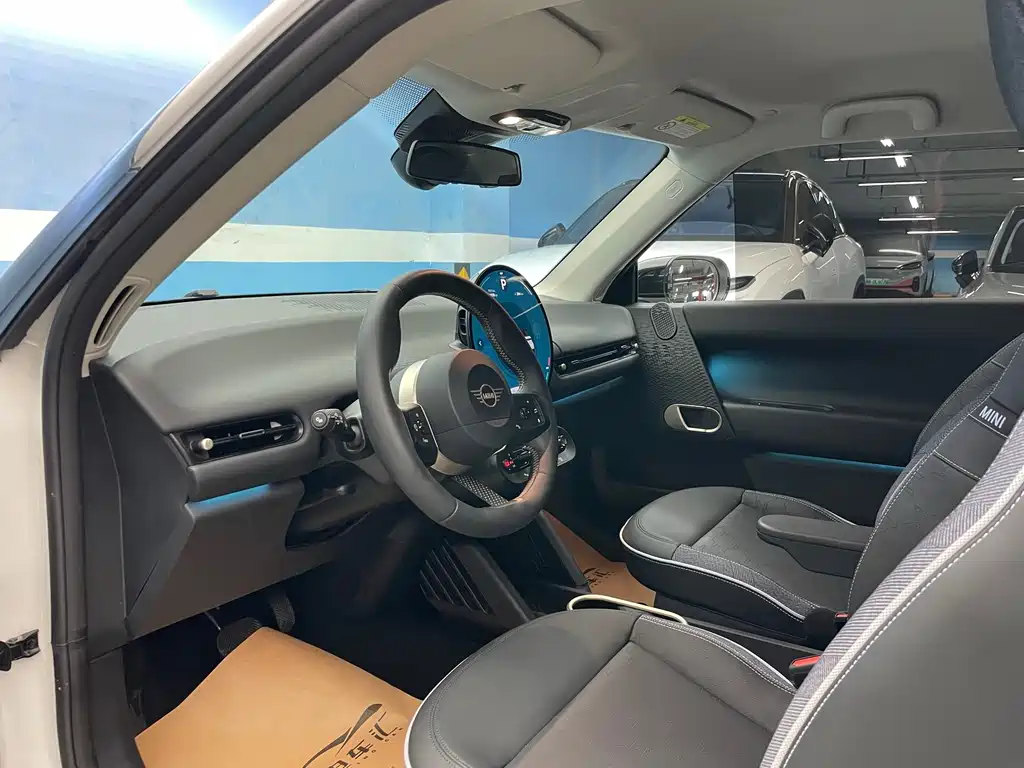 MINI MINI COOPER EV — миниатюра 12