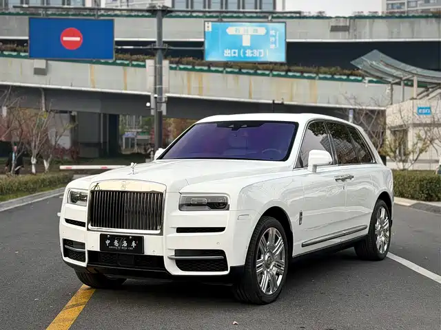 ROLLS-ROYCE CULLINAN