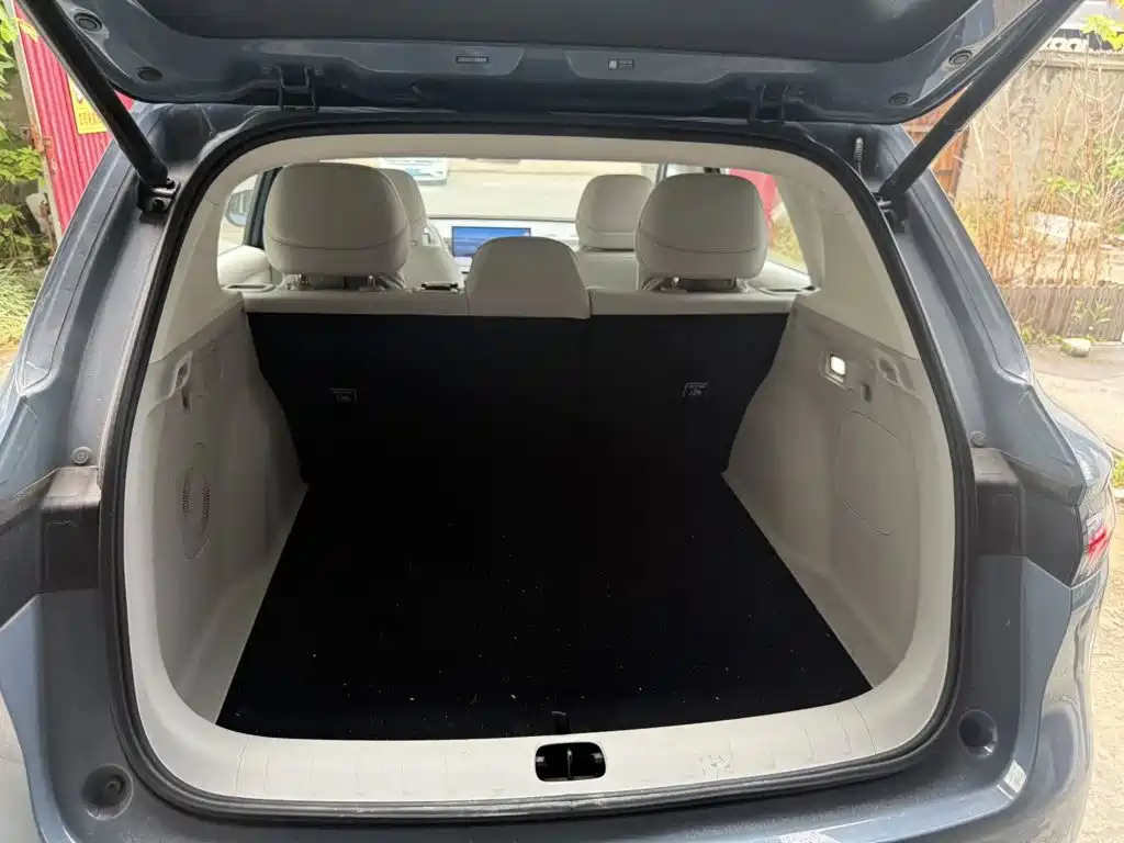 Leapmotor Leapmotor B10 — миниатюра 6