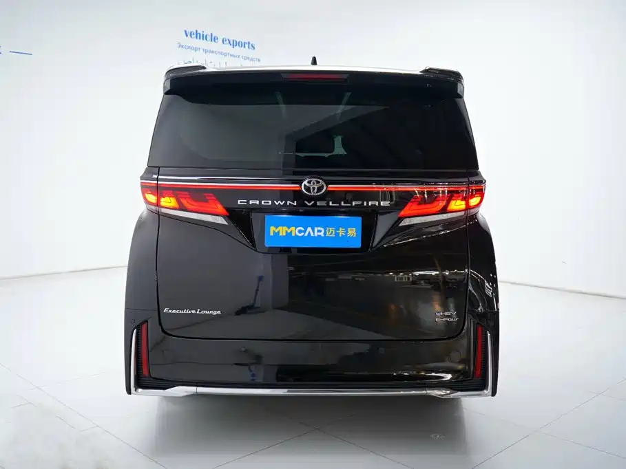 Toyota Vellfire — миниатюра 13