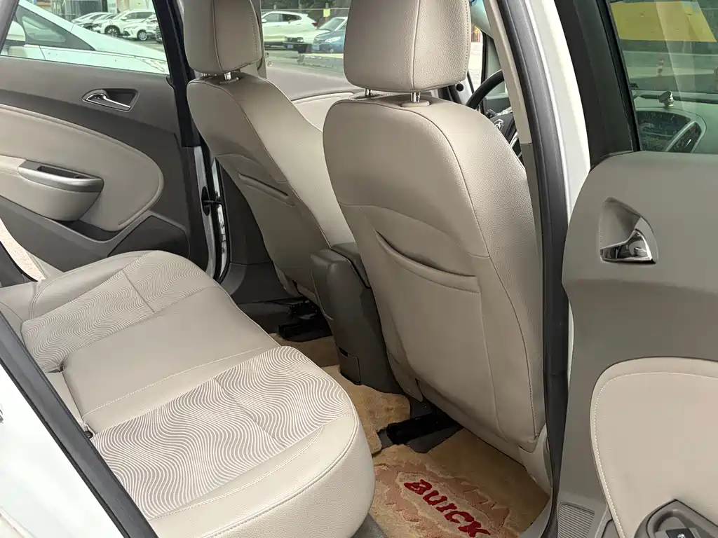 Buick Excelle 2014 XT 1.6L AT Fashion