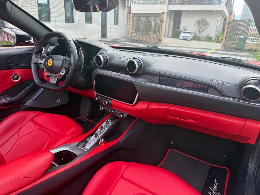 Ferrari Portofino — миниатюра 7