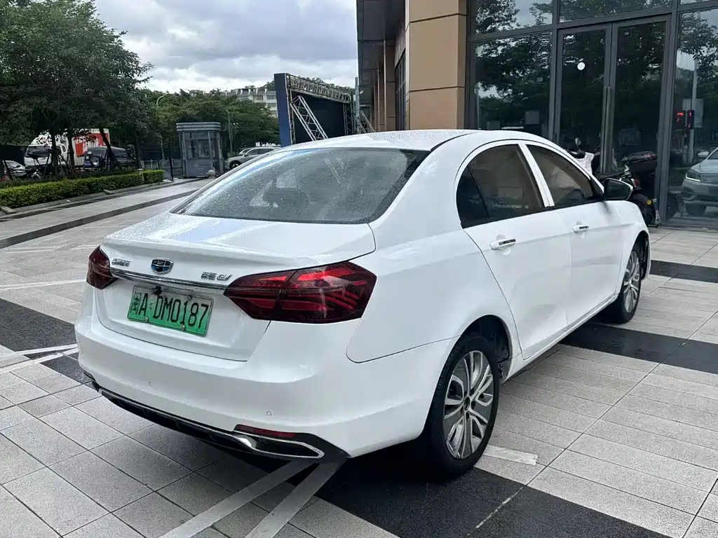 Geely New Energy — миниатюра 9